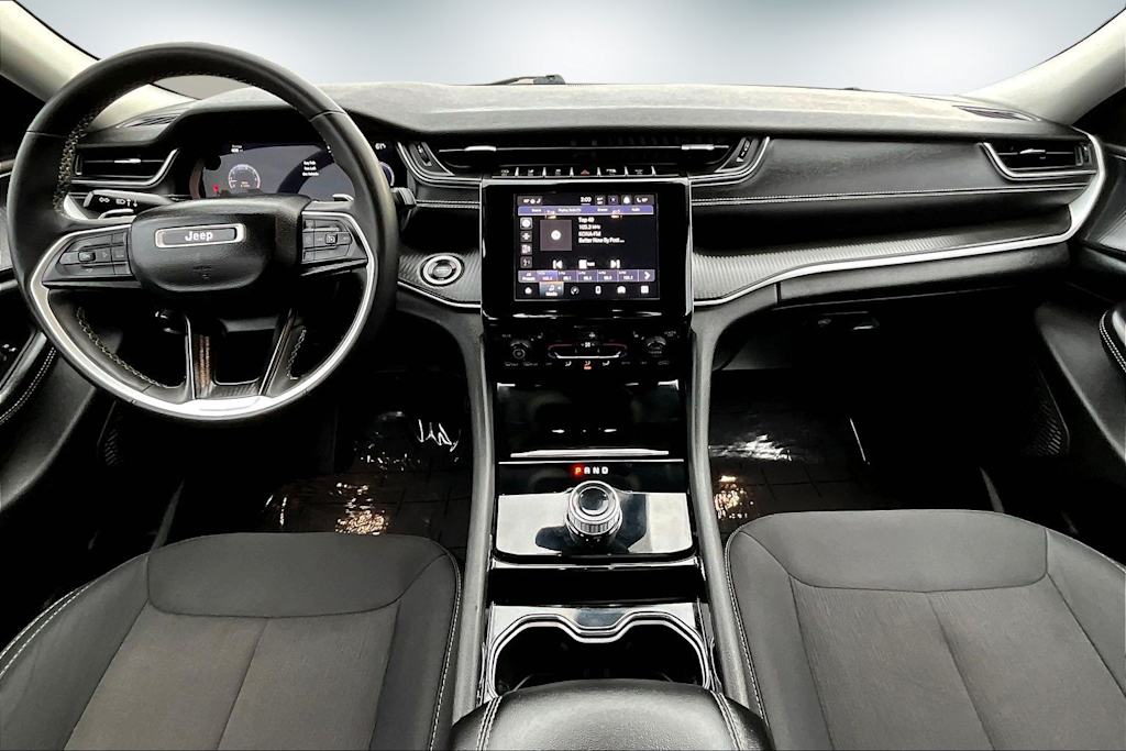 Thumbnail: 2023 Jeep Grand Cherokee L - 10