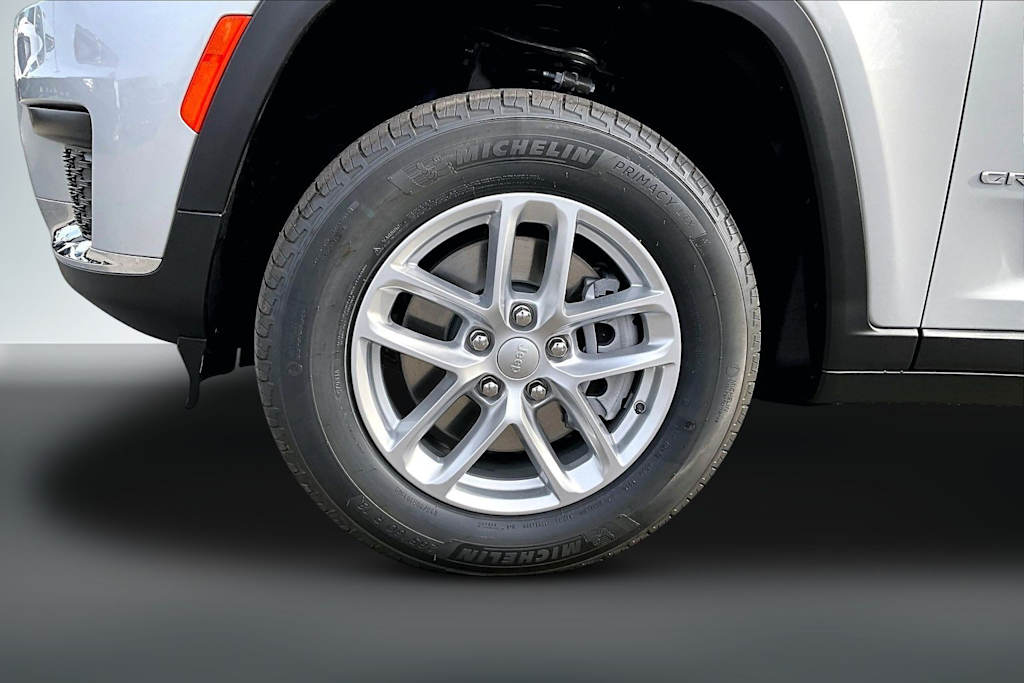Thumbnail: 2026 Jeep Grand Cherokee L - 8