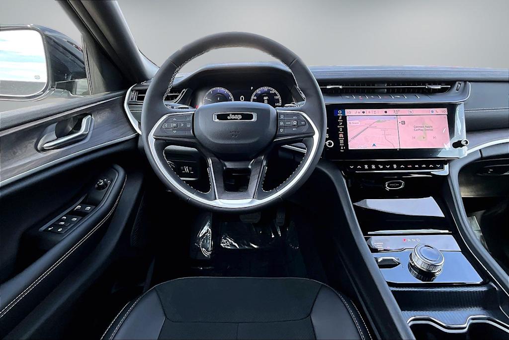 Thumbnail: 2026 Jeep Grand Cherokee L - 13