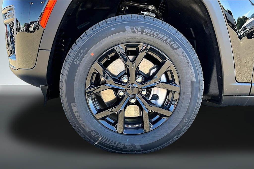 Thumbnail: 2026 Jeep Grand Cherokee L - 6