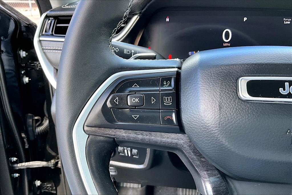 Thumbnail: 2021 Jeep Grand Cherokee L - 25