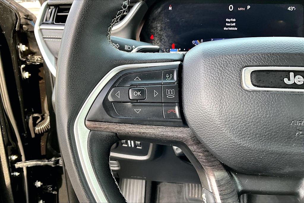 Thumbnail: 2024 Jeep Grand Cherokee L - 22