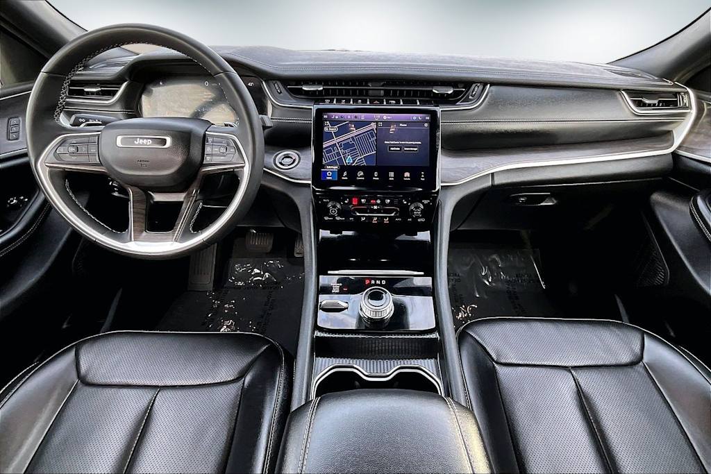 Thumbnail: 2024 Jeep Grand Cherokee L - 9