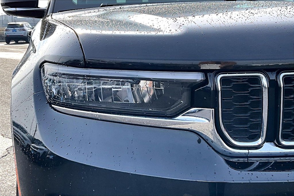 Thumbnail: 2024 Jeep Grand Cherokee L - 31