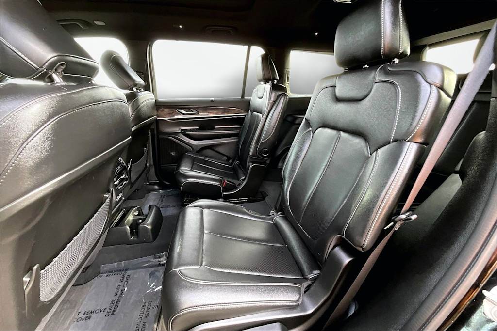 Thumbnail: 2024 Jeep Grand Cherokee L - 27