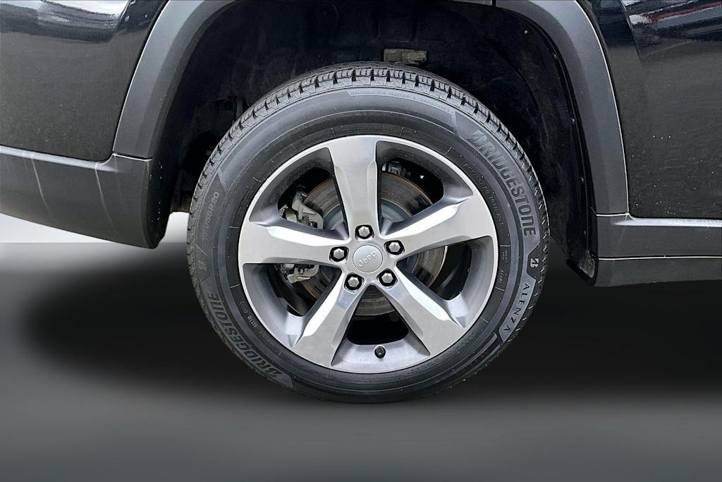 Thumbnail: 2022 Jeep Grand Cherokee L - 16