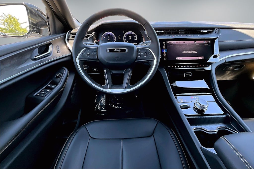 Thumbnail: 2026 Jeep Grand Cherokee L - 13