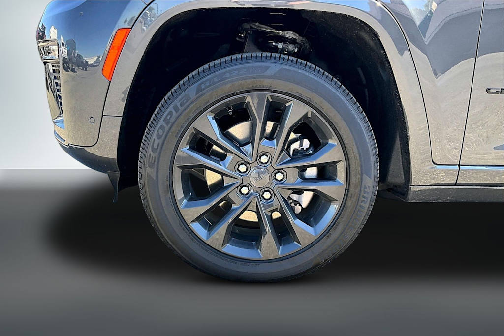 Thumbnail: 2026 Jeep Grand Cherokee L - 7