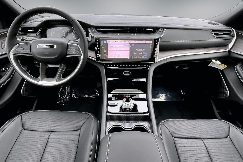 Thumbnail: 2026 Jeep Grand Cherokee L - 10