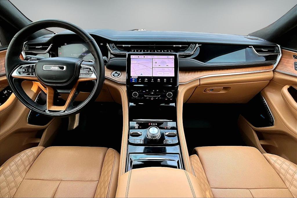 Thumbnail: 2023 Jeep Grand Cherokee L - 10