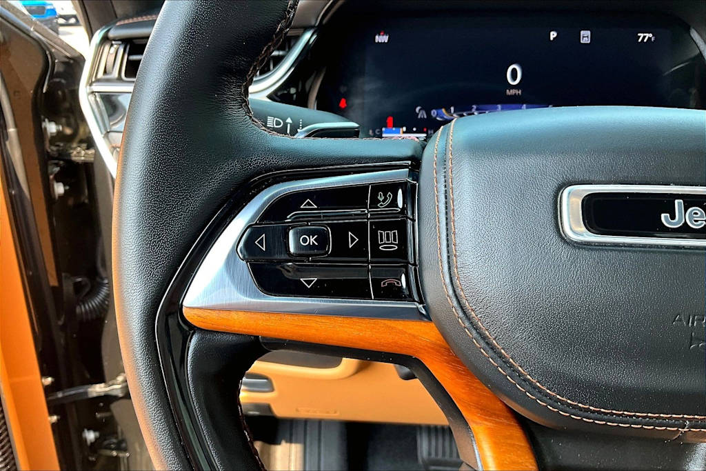Thumbnail: 2023 Jeep Grand Cherokee L - 26