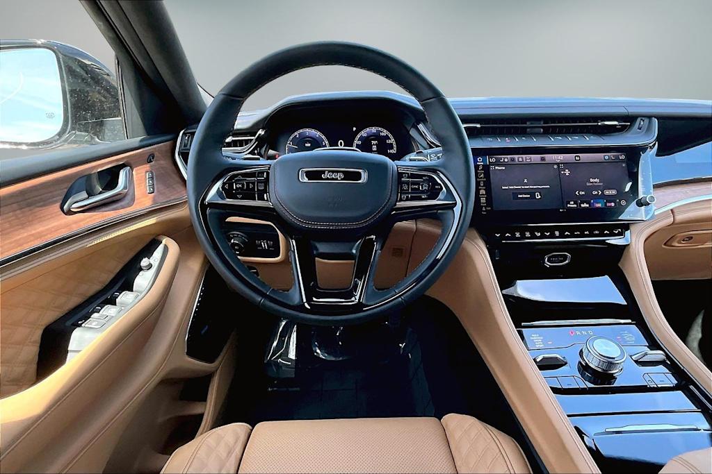 Thumbnail: 2026 Jeep Grand Cherokee L - 14