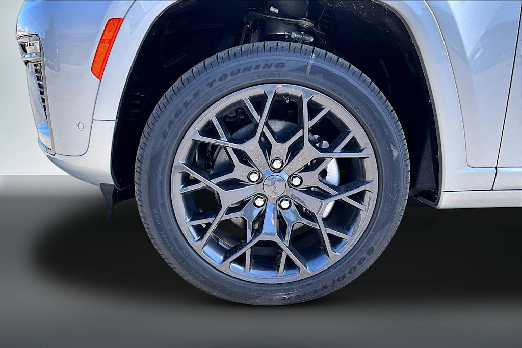 Thumbnail: 2026 Jeep Grand Cherokee L - 8