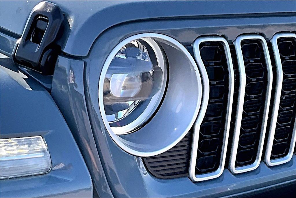 Thumbnail: 2024 Jeep Wrangler - 28