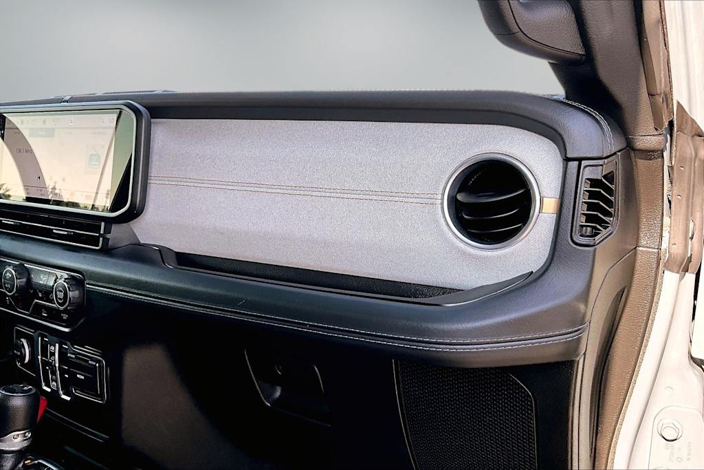 Thumbnail: 2024 Jeep Wrangler - 23