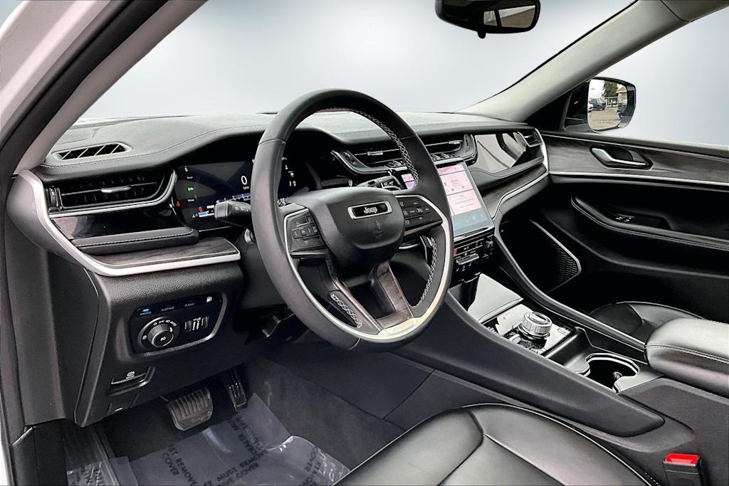 Thumbnail: 2024 Jeep Grand Cherokee - 2