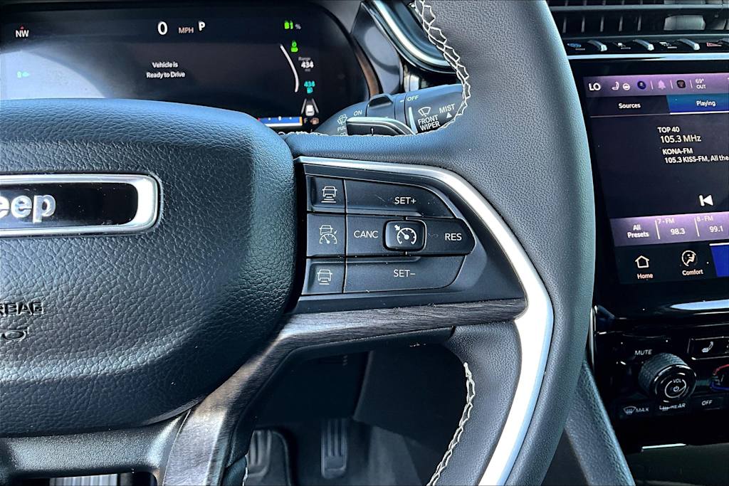 Thumbnail: 2023 Jeep Grand Cherokee - 25