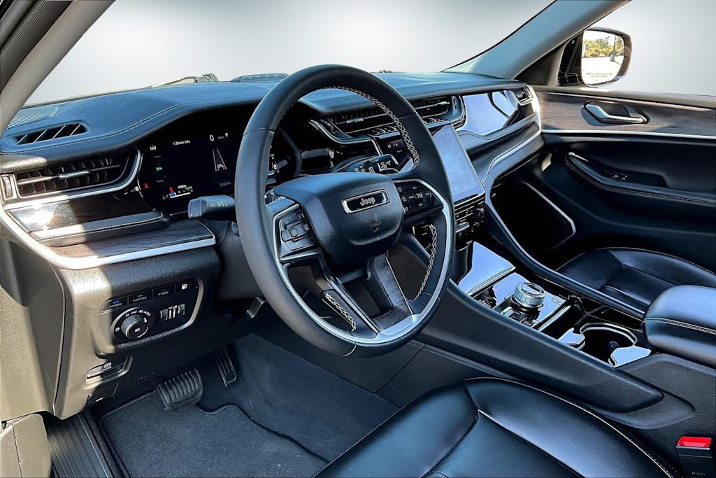 Thumbnail: 2023 Jeep Grand Cherokee - 2