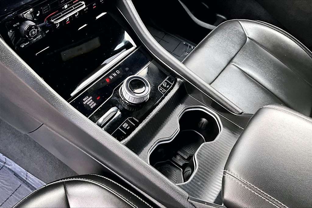 Thumbnail: 2024 Jeep Grand Cherokee - 17