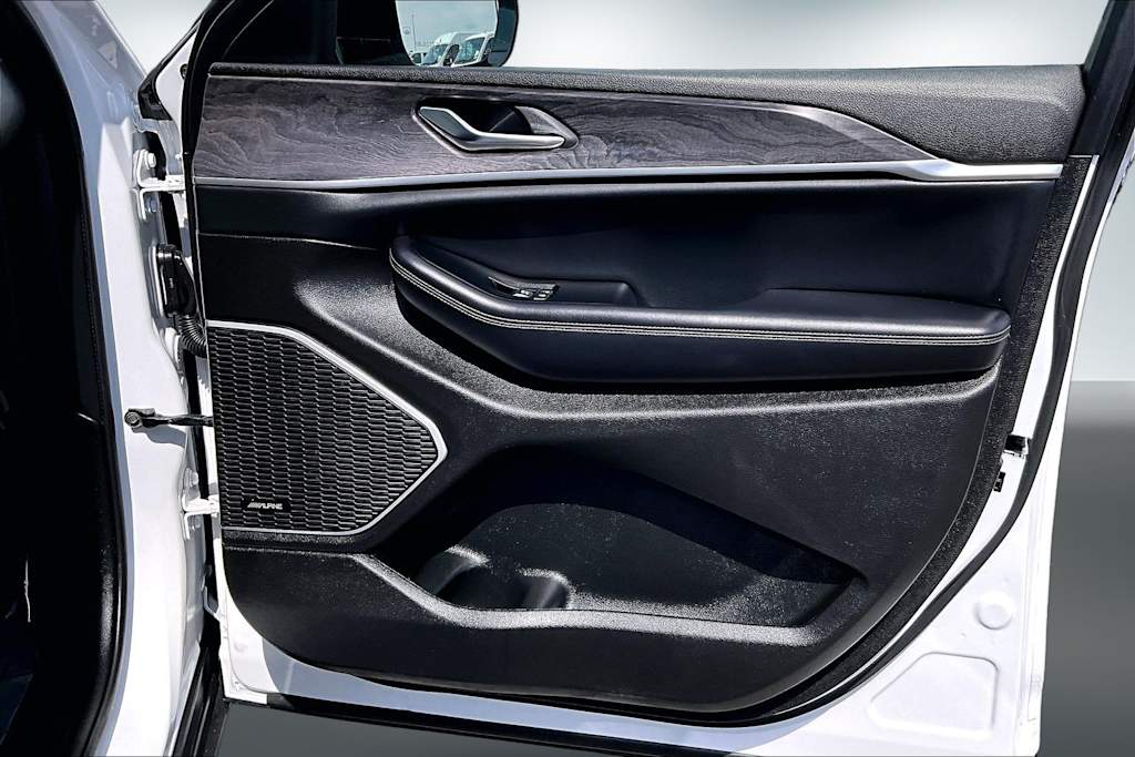 Thumbnail: 2024 Jeep Grand Cherokee - 28