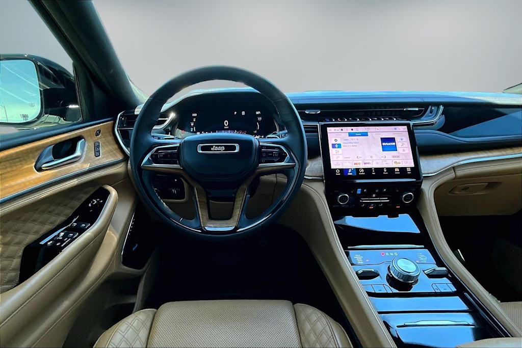 Thumbnail: 2024 Jeep Grand Cherokee - 14