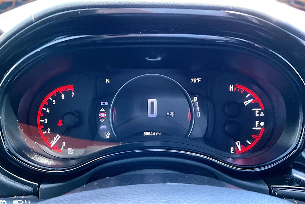 Thumbnail: 2022 Dodge Durango - 14
