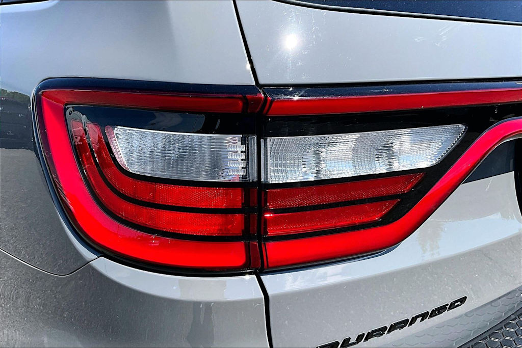 Thumbnail: 2022 Dodge Durango - 32