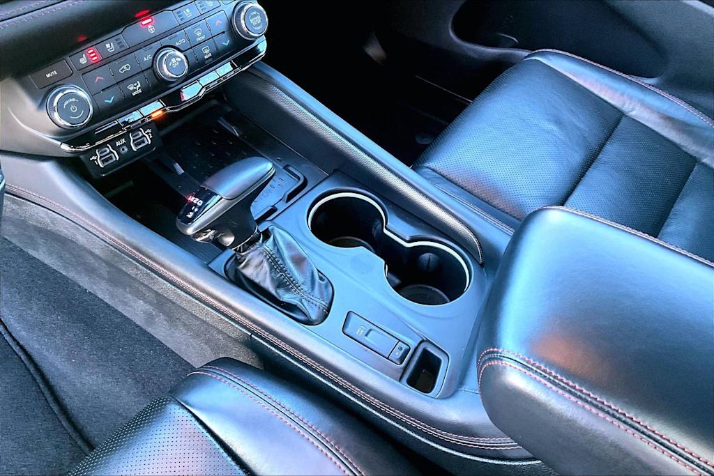 Thumbnail: 2025 Dodge Durango - 16