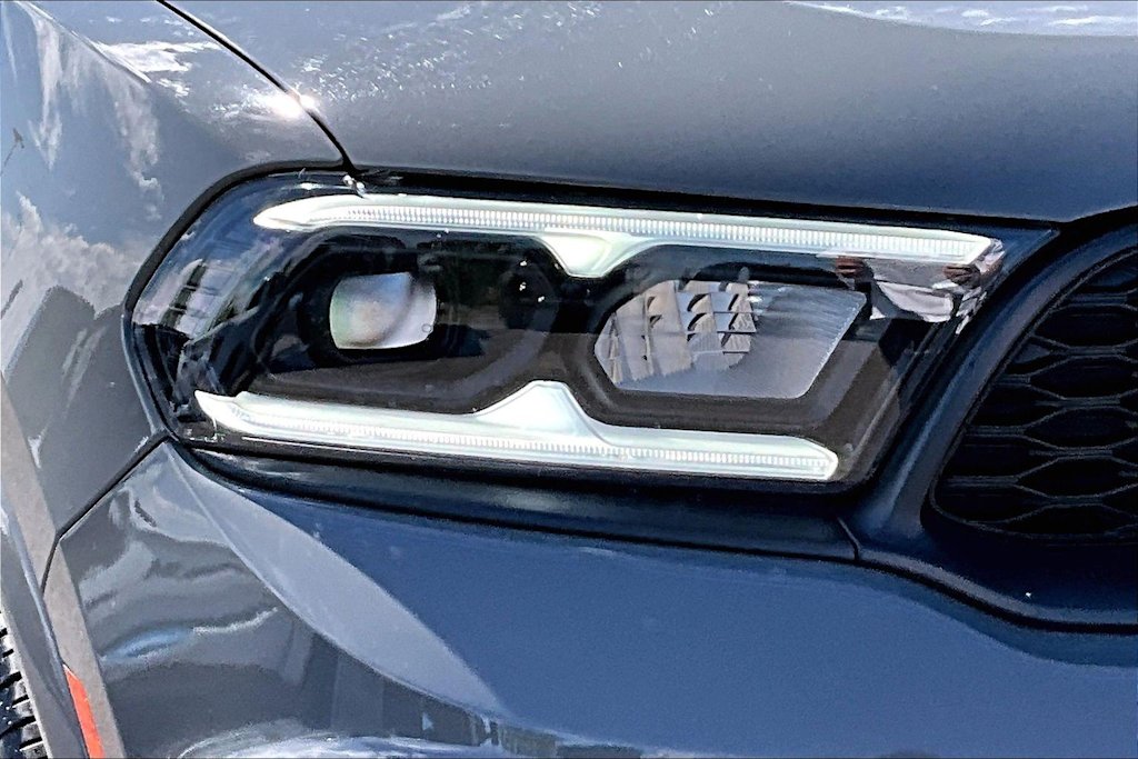 Thumbnail: 2022 Dodge Durango - 32