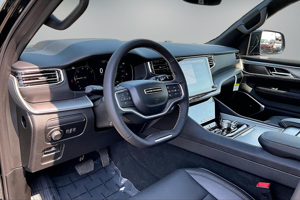 Thumbnail: 2026 Jeep Grand Wagoneer L - 2