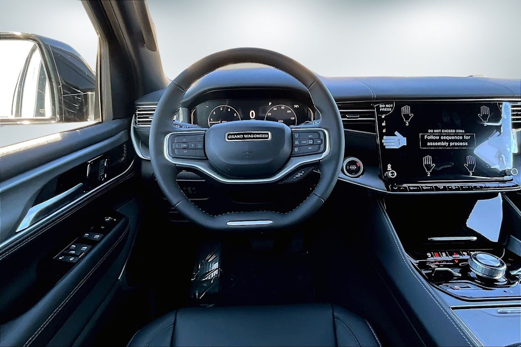 Thumbnail: 2026 Jeep Grand Wagoneer L - 14