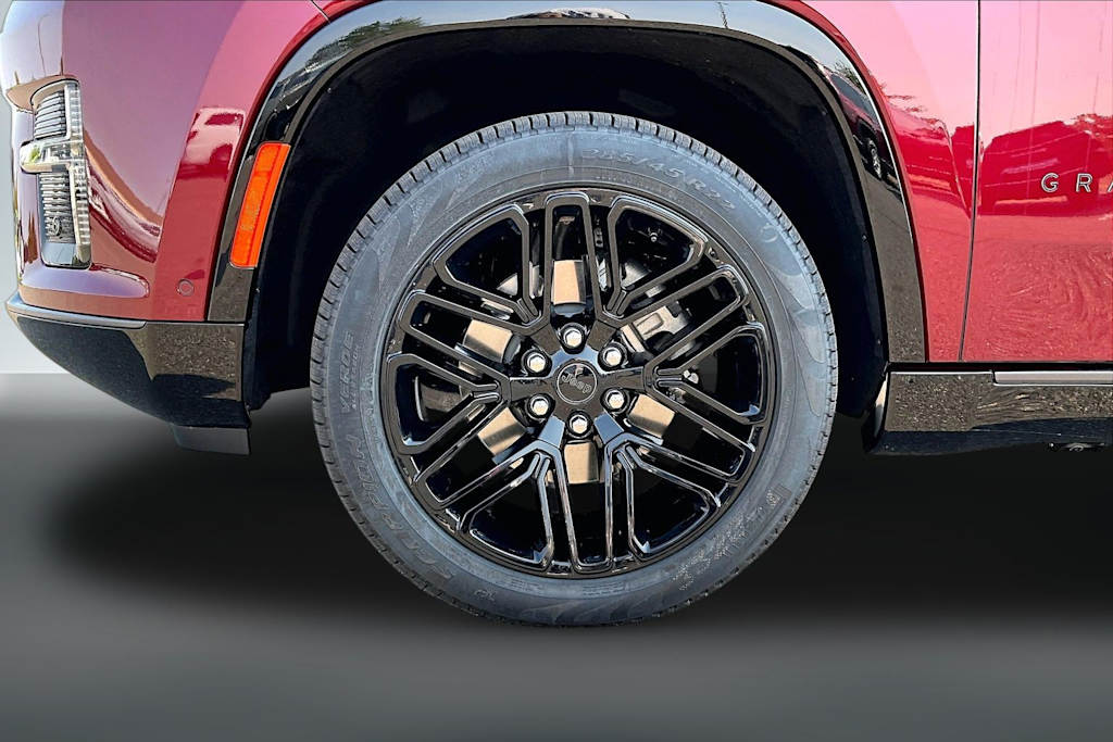 Thumbnail: 2026 Jeep Grand Wagoneer L - 8