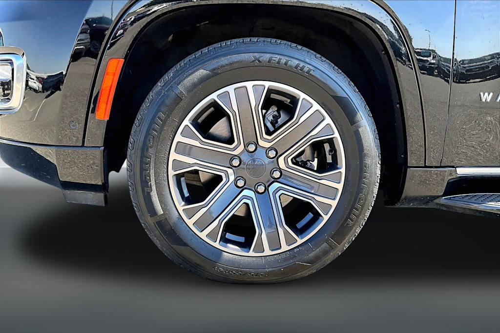 Thumbnail: 2024 Jeep Wagoneer - 6