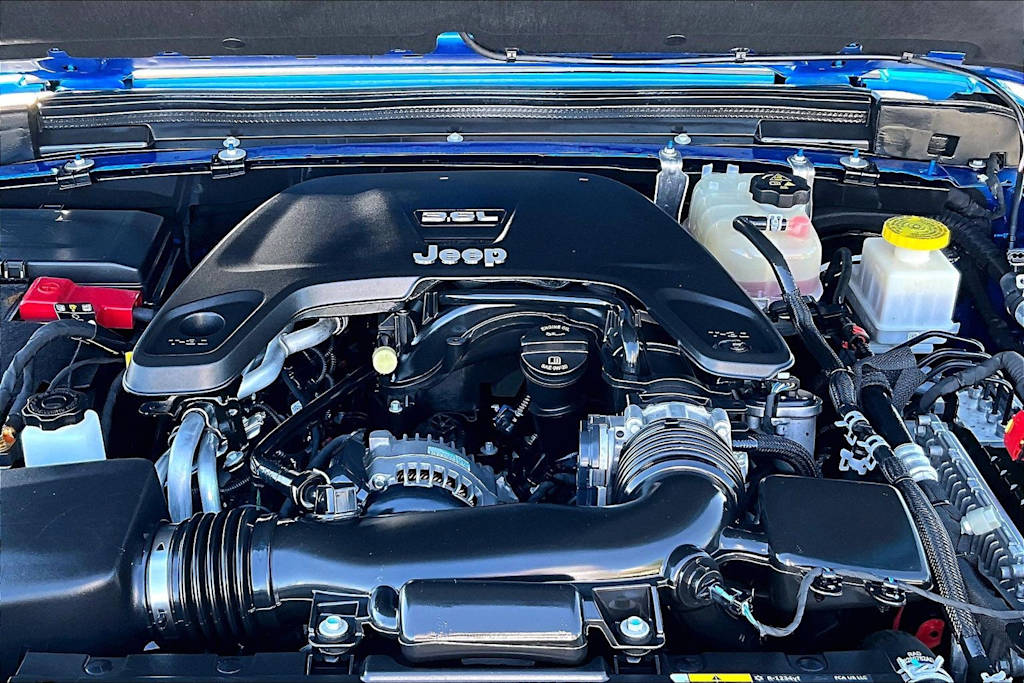Thumbnail: 2021 Jeep Gladiator - 8