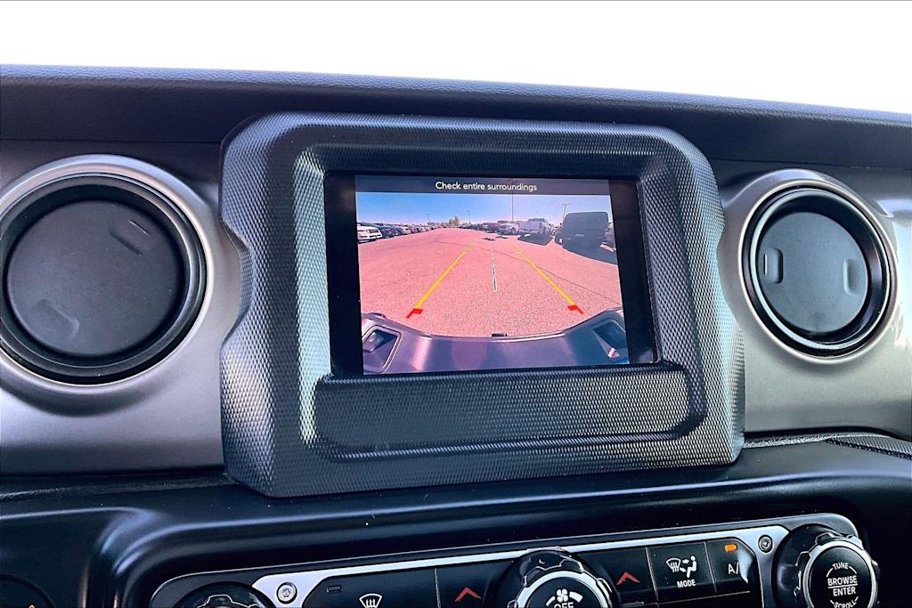 Thumbnail: 2021 Jeep Gladiator - 15