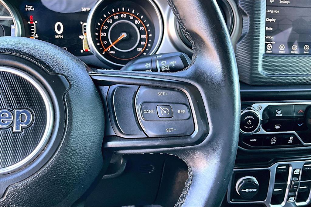 Thumbnail: 2021 Jeep Gladiator - 26