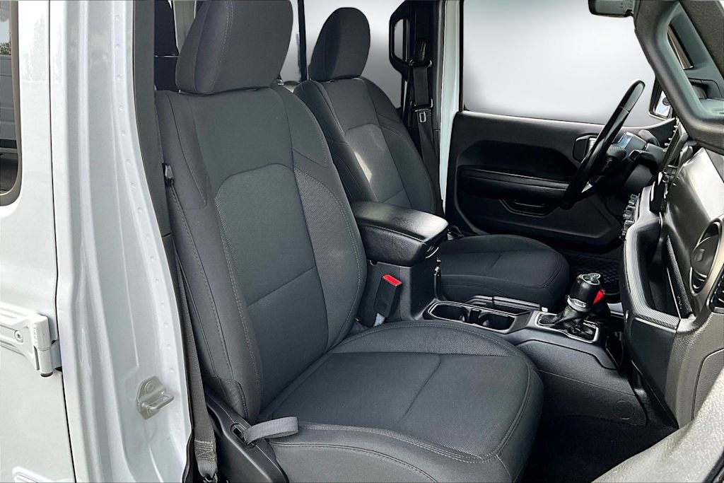 Thumbnail: 2020 Jeep Gladiator - 12