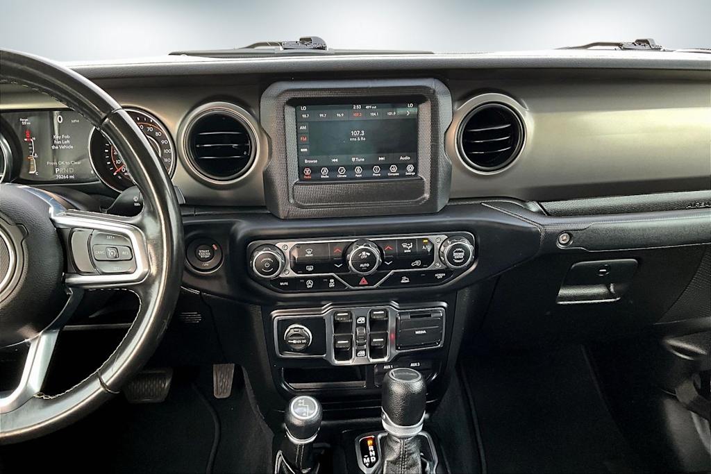 Thumbnail: 2020 Jeep Gladiator - 15