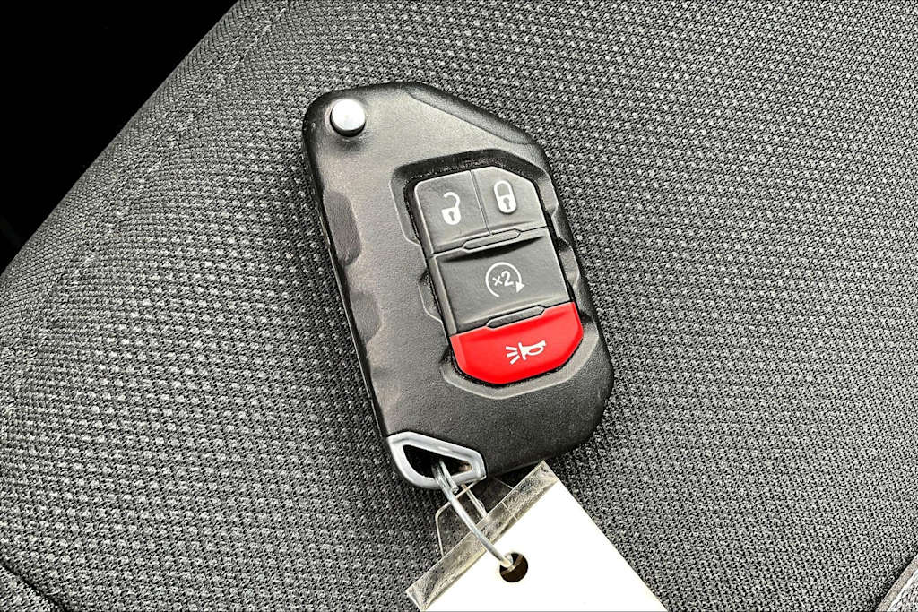 Thumbnail: 2020 Jeep Gladiator - 20