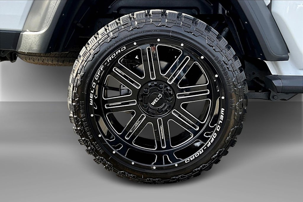 Thumbnail: 2020 Jeep Gladiator - 36