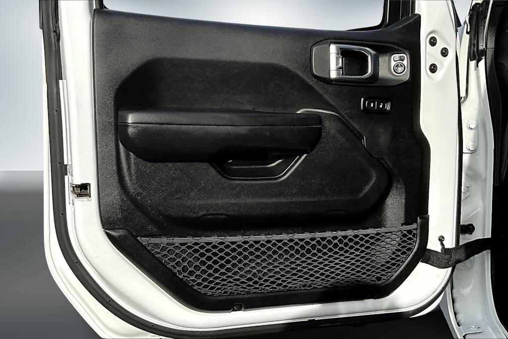 Thumbnail: 2020 Jeep Gladiator - 27