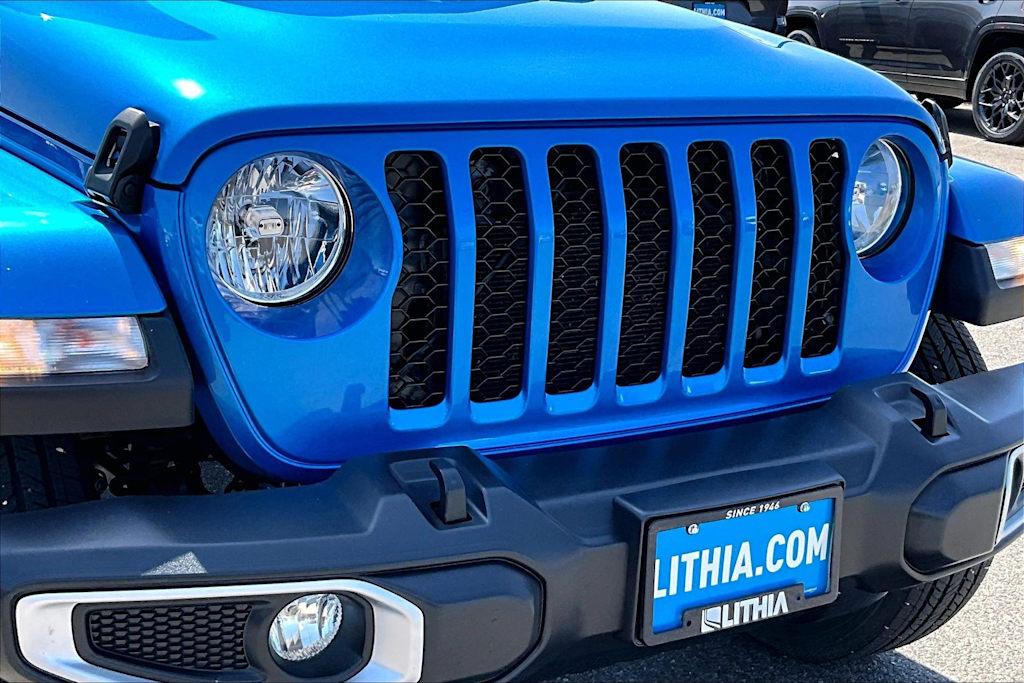 Thumbnail: 2021 Jeep Gladiator - 33