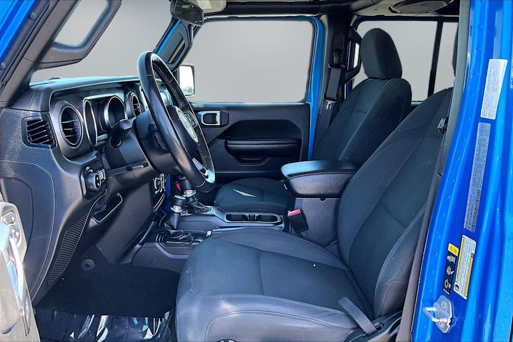 Thumbnail: 2021 Jeep Gladiator - 11
