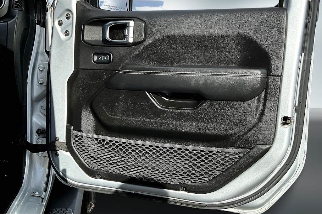 Thumbnail: 2023 Jeep Gladiator - 29