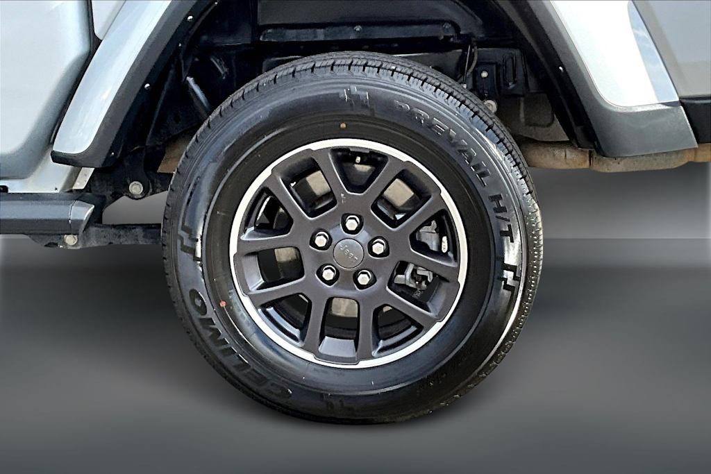 Thumbnail: 2023 Jeep Gladiator - 37