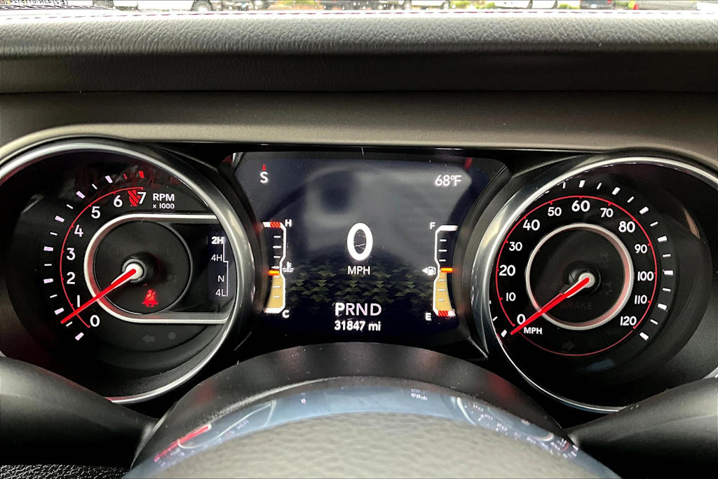 Thumbnail: 2020 Jeep Gladiator - 16