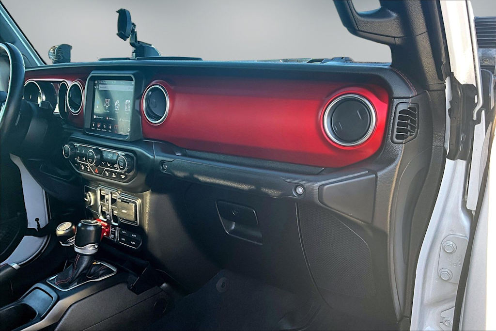 Thumbnail: 2021 Jeep Gladiator - 15