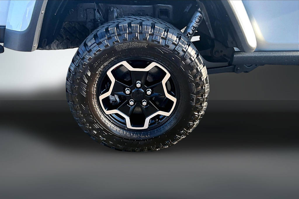 Thumbnail: 2021 Jeep Gladiator - 35