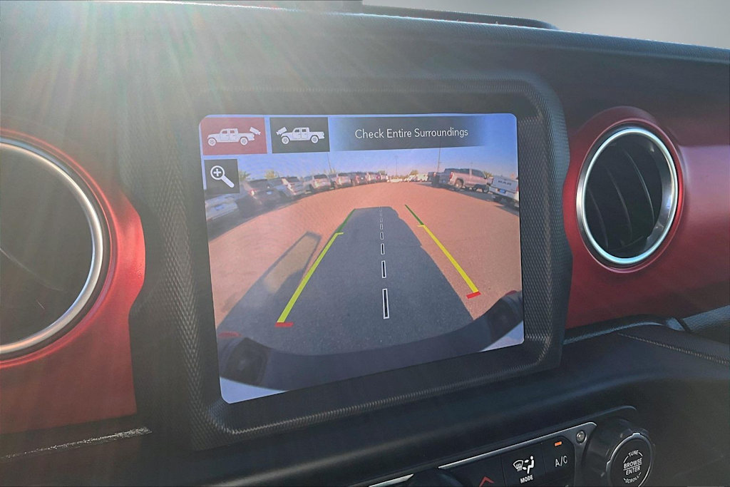 Thumbnail: 2021 Jeep Gladiator - 26