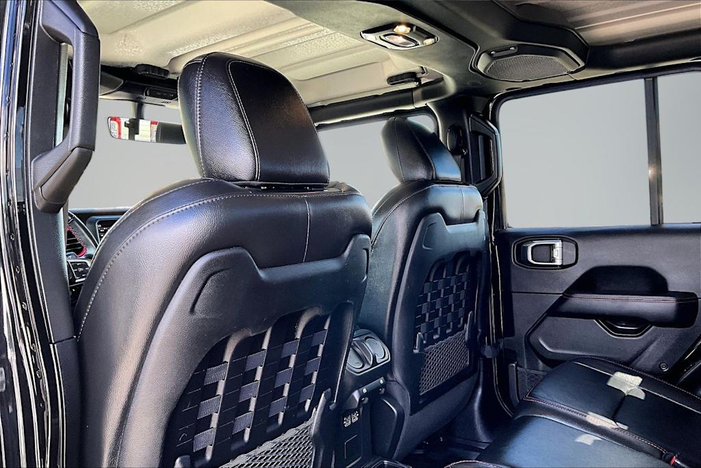 Thumbnail: 2022 Jeep Gladiator - 11